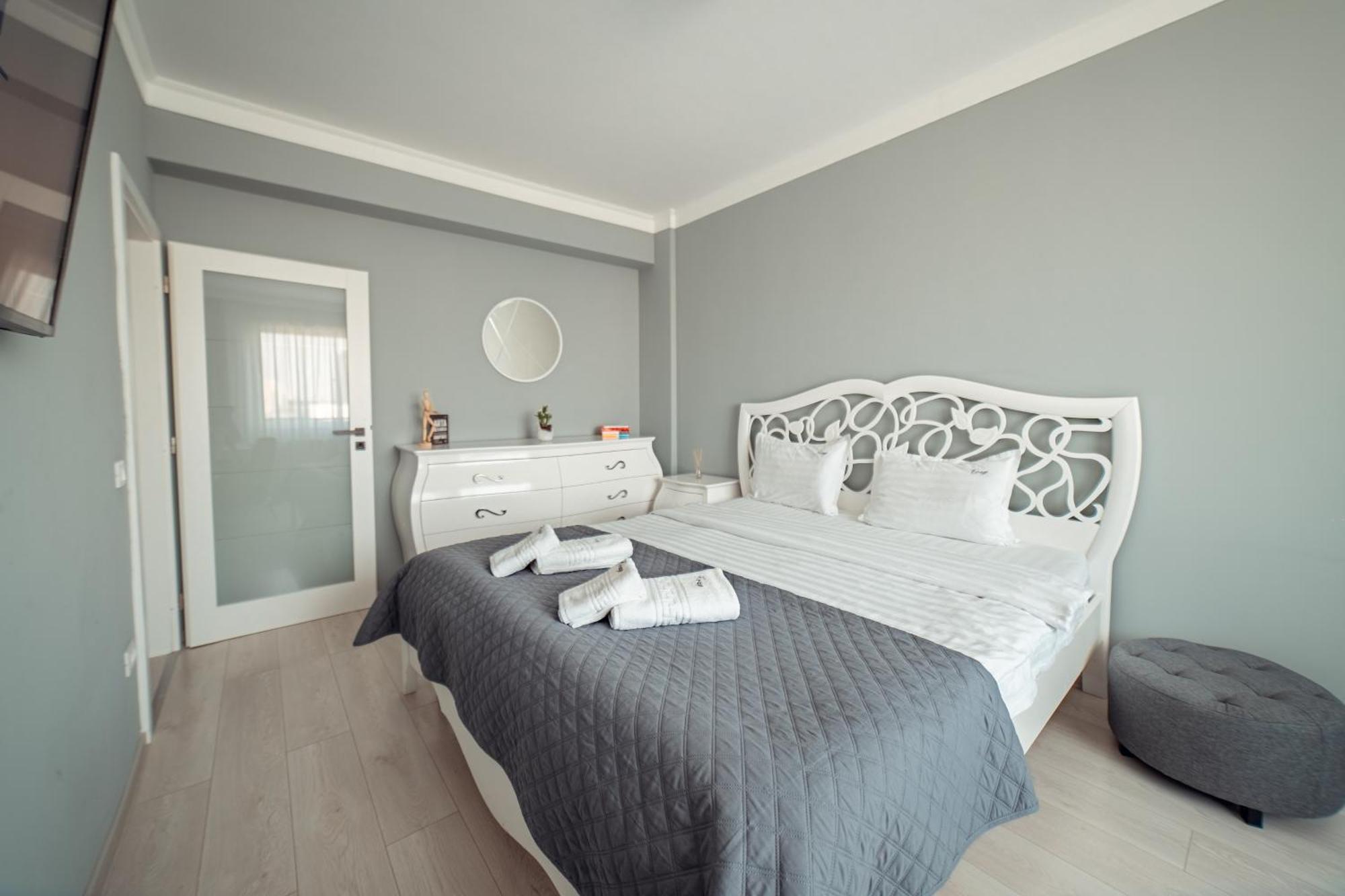 Cozy Apartments At Q Residence - Palas Mall Iasi Exterior foto